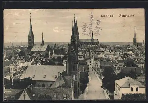 AK Lübeck, Teilansicht mit Strasse aus der Vogelschau