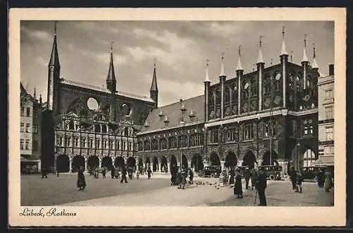 AK Lübeck, Rathaus mit Rathausplatz