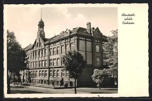 AK Cuxhaven, Abendroth-Schule mit Strasse