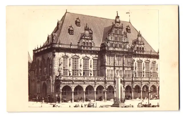 Fotografie unbekannter Fotograf, Ansicht Bremen, Blick auf das Rathaus 0