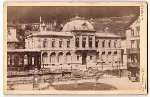 Fotografie E. Blumenthal, Wildbad, Ansicht Bad Wildbad, das König Karl Badhaus