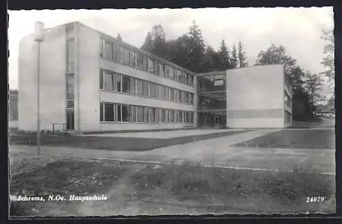 AK Schrems /N.-Oe., Hauptschulgebäude