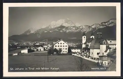 AK St. Johann, Ortsansicht mit Wilden Kaiser