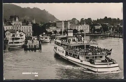 AK Bregenz, Dampfer Austria im Hafen