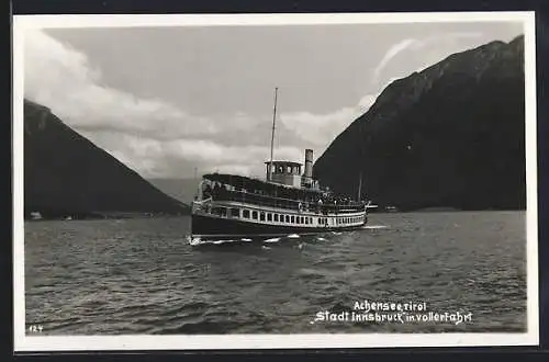 AK Achensee /Tirol, Dampfer Stadt Innsbruck in voller Fahrt