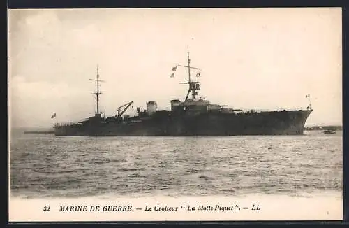 AK Marine de Guerre, Le Croiseur La Motte-Piquet, Kriegsschiff