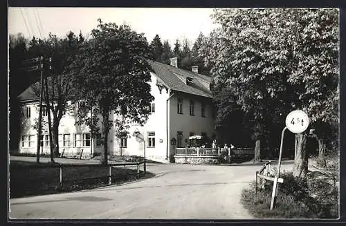 AK Gruberau /Wienerwald, Gastwirtschaft z. Schuastanazl, Bes. Franz Ulm