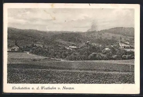 AK Kirchstetten a. d. Westbahn, Ortsansicht mit Landstrasse von Norden