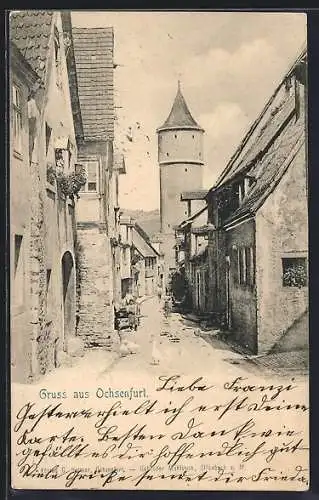 AK Ochsenfurt / Main, Enge Strasse mit Blick zum Turm