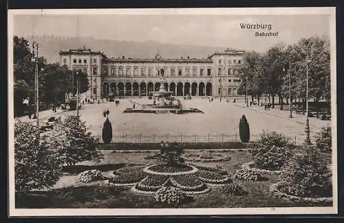 AK Würzburg, Anlagen und Brunnen vor dem Bahnhof