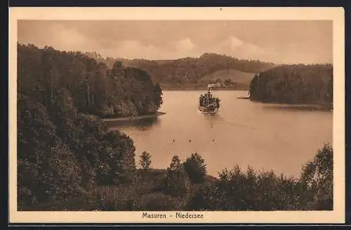 AK Niedersee /Masuren, Dampfer auf dem See