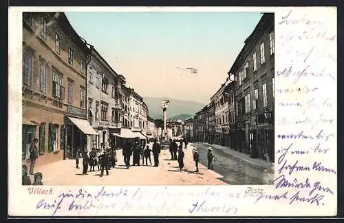 AK Villach, Belebte Szene vom Platz