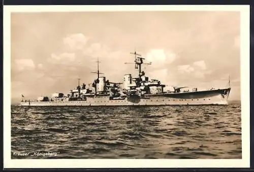 AK Der Kreuzer Königsberg auf hoher See, Kriegsmarine