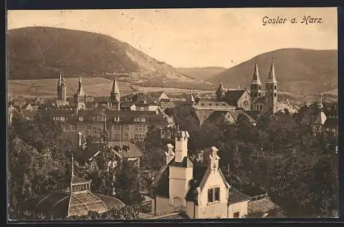 AK Goslar a. Harz, Ortsansicht mit Kirche und Bergen