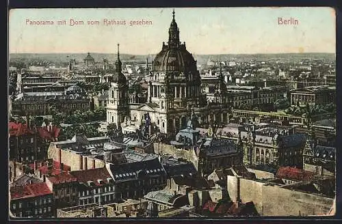 AK Berlin, Panorama mit dem Dom vom Rathaus aus gesehen