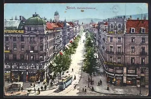 AK Zürich, Hotel National und Strassenbahn in der Bahnhofstrasse