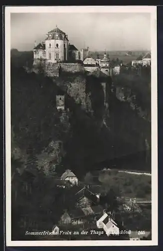 AK Frain a. d. Thaya, Ortsansicht mit Blick auf Schloss