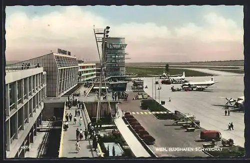 AK Schwechat, Flughafen Schwechat um 1960