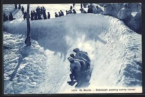 AK St. Moritz, Bobsleigh passing sunny corner