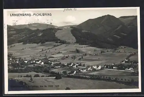 AK Langenwang-Pichlwang, Totalansicht von einen Berg aus