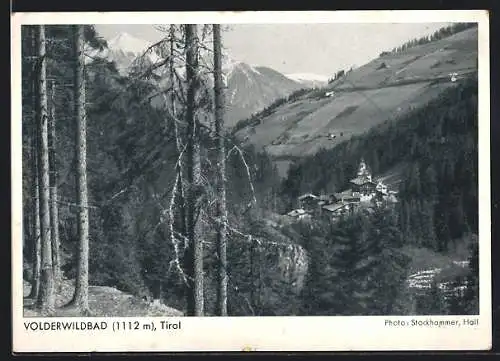 AK Volderwildbad /Tirol, Ortsansicht vom Berg aus