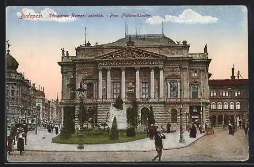 AK Budapest, Denkmal vor dem Prov. Nationaltheater