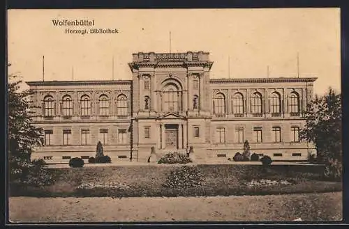 AK Wolfenbüttel, Garten vor der Herzogl. Bibliothek