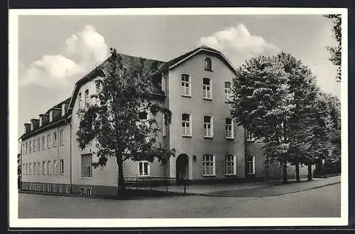 AK Hallenberg /Hochsauerland, Strassenpartie am St.-Josefs-Haus