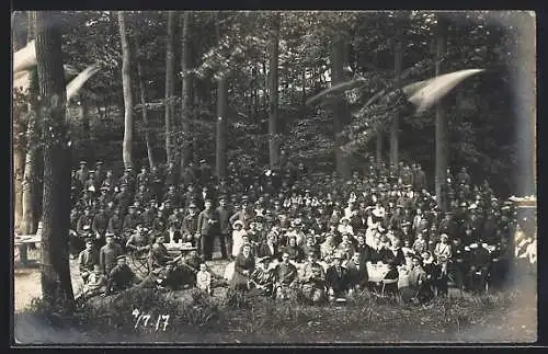 AK Sachsenwald-Hofriede, Harburger Reservelazarette 1917 bei Herrn Emil Specht, Soldaten in Uniform