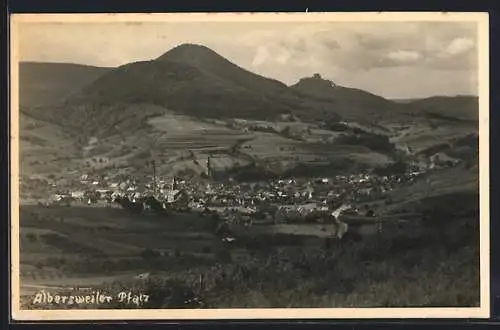 AK Albersweiler /Pfalz, Teilansicht mit Kirche