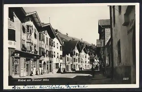 AK Matrei am Brenner, Strassenpartie mit Geschäften