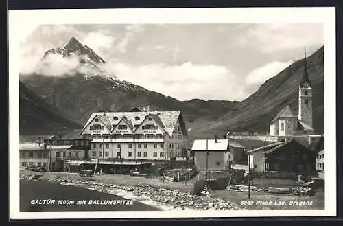 AK Galtür, Post Gasthof Rössle mit Ballunspitze