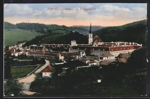 AK Heiligenkreuz im Wienerwald, Blick auf das Stift