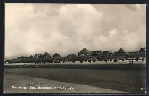 AK Bergen aan Zee, Strandgezicht met villa`s