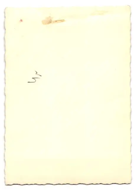 Fotografie Frau in Motorrad Kluft auf BMW Motorrad 1