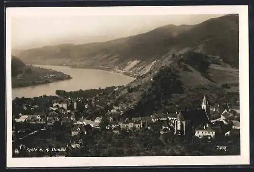 AK Spitz a. d. Donau, Teilansicht mit Kirche