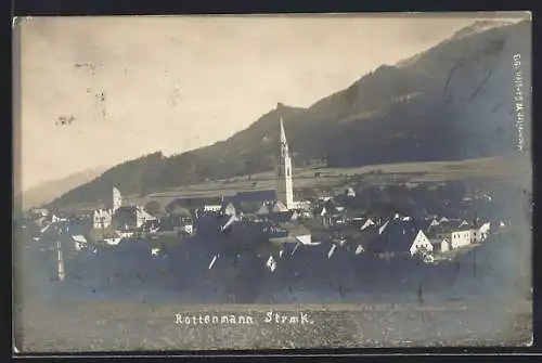 AK Rottenmann /Strmk., Ortsansicht mit hoher Kirche