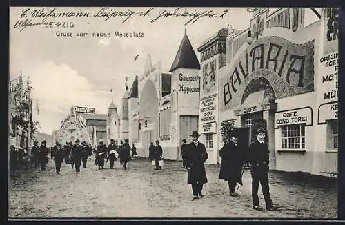 AK Leipzig, Leipziger Messe 1915, Passanten am neuen Messplatz