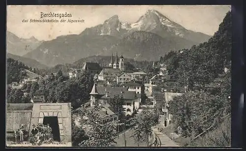 AK Berchtesgaden, Gesamtansicht mit Alpenpanorama, Ausfahrt aus dem Bergwerk