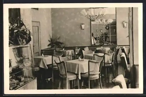AK Schriesheim a. d. B., Café Fuhrer, Innnenansicht, Heidelbergerstr. 20