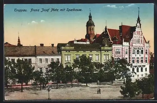 AK Troppau /Opava, Franz-Josef-Platz mit Sparkasse