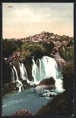 AK Jajce, Wasserfall und Ort