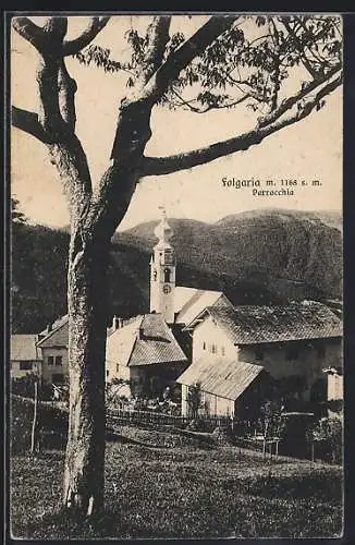 AK Folgaria, Teilansicht mit Blick auf die Kirche