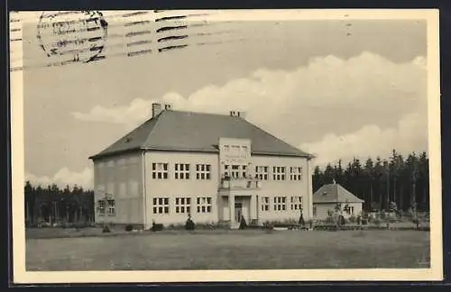 AK Újezd nad Lesy, Obecná skola