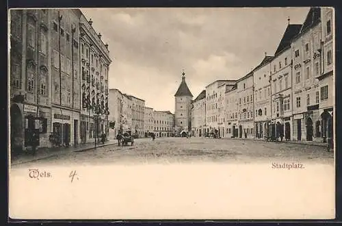 AK Wels, Stadtplatz mit Geschäften