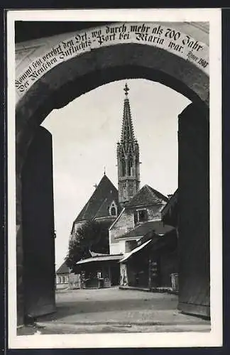 AK Strassengel, Blick durchs Tor zur Kirche