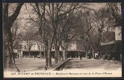 AK St-Rémy-de-Provence, Boulevard Marceau et coin de la Place d`Armes