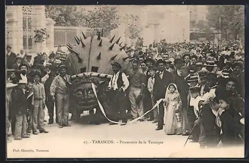 AK Tarascon, Procession de la Tarasque