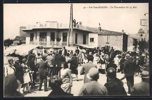 AK Les Stes-Maries, La Procession du 25 Mai