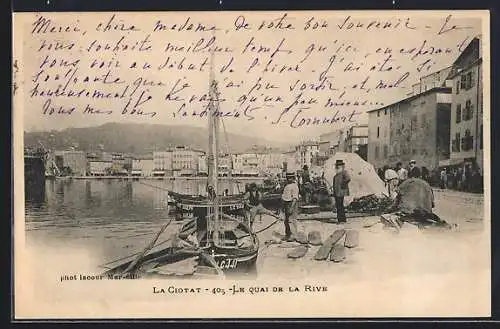 AK La Ciotat, Le quai de la Rive avec bateaux et passants